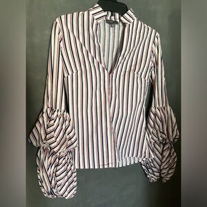 Greysn V neck striped blouse Puff Tiered long sleeve size S, worn on tv